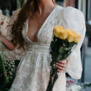 Watters Meringue Lace V-Neck Balloon-Sleeve Mini Dress